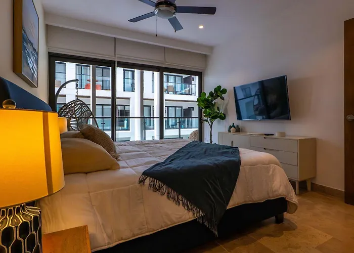 Apartment Stylish W Roof Pool & Jacuzzi In Prime Playa Playa del Carmen
